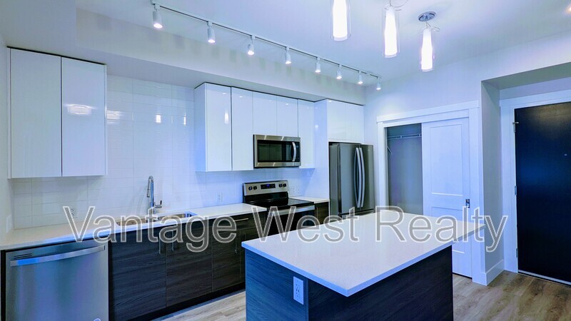 191 Hollywood Rd S in Kelowna, BC - Building Photo