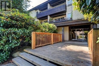 1420 E 8th Ave in Vancouver, BC - Building Photo - Building Photo