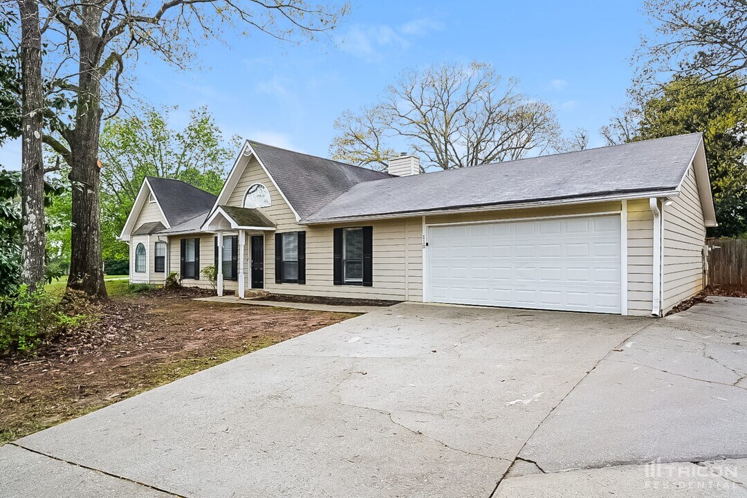 110 Ashemoor Ct in Mcdonough, GA - Building Photo