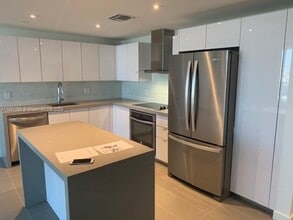 1600 NE 1st Ave in Miami, FL - Building Photo - Building Photo