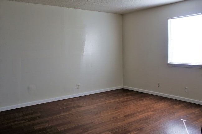 Buena Vista Apartments in Amarillo, TX - Building Photo - Building Photo