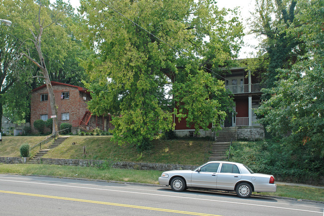 908 Shelby Ave in Nashville, TN - Building Photo - Building Photo