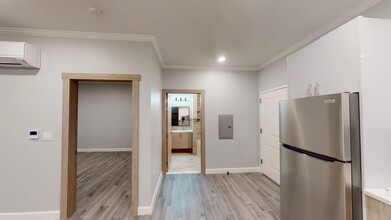 340 West Side Ave in Jersey City, NJ - Building Photo - Building Photo