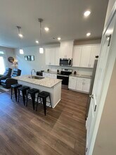 250 Netherlands Blvd in Lebanon, TN - Building Photo - Building Photo