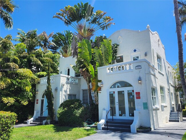 property at 1507 Meridian Ave