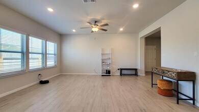 363 Witchhazel Way in San Marcos, TX - Building Photo - Building Photo