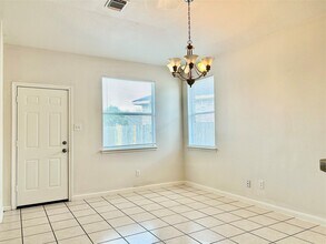 1918 Riane Ln in Houston, TX - Building Photo - Building Photo