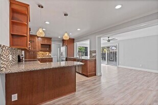 8930 NW 23rd St in Pembroke Pines, FL - Building Photo