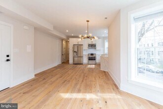 3001 11th St NW in Washington, DC - Building Photo - Building Photo