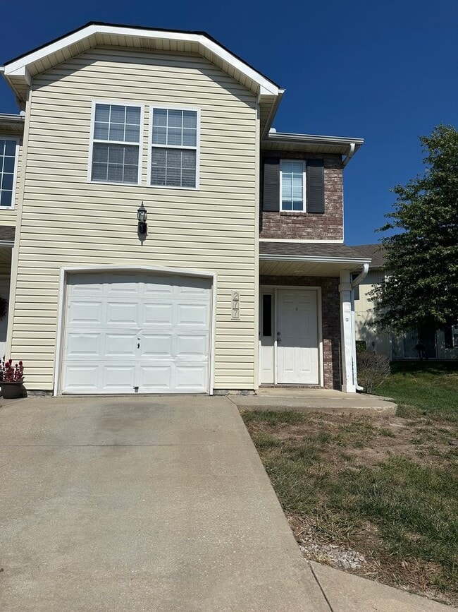 273 NE Adams Dairy Pkwy
