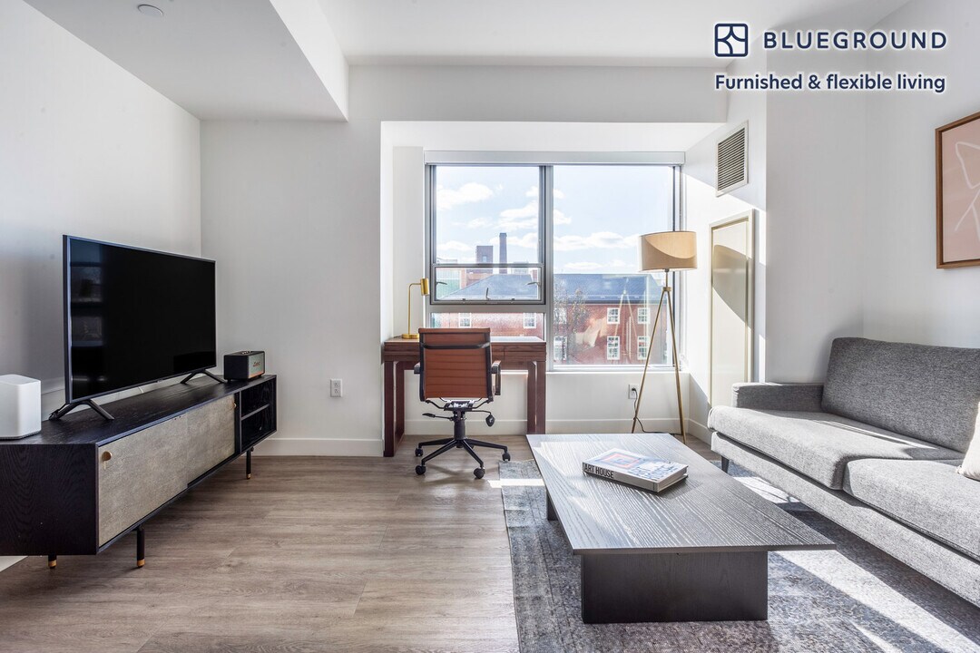 425 Massachusetts Ave, Unit FL3-ID313 in Cambridge, MA - Building Photo