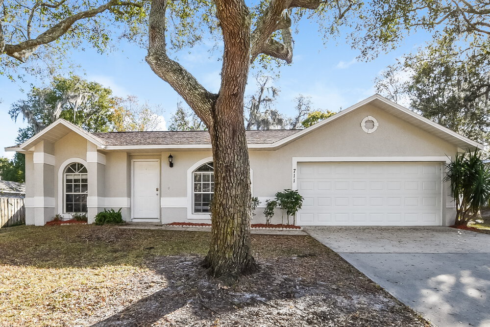 711 Satin Leaf Cir in Ocoee, FL - Building Photo