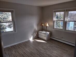 28 Beechwood Ave, Unit 2nd Floor in West Harrison, NY - Building Photo - Building Photo