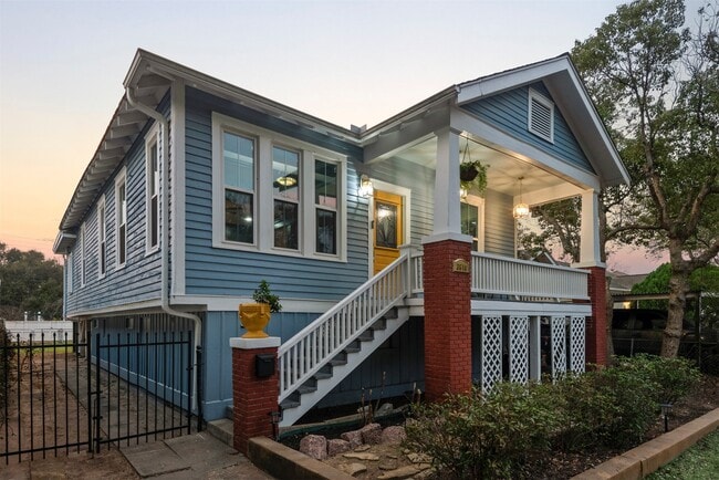property at 3610 Avenue P 1/2
