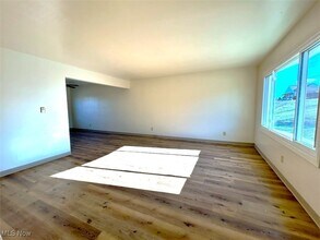 430 Canton Rd in Wintersville, OH - Building Photo - Building Photo