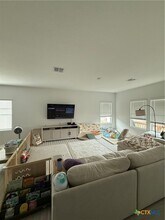 12915 Sage in Saint Hedwig, TX - Building Photo - Building Photo