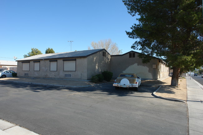 Ruby Duncan Manor in Las Vegas, NV - Building Photo - Building Photo