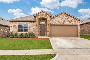 1225 Bosque Ln in Hudson Oaks, TX - Building Photo