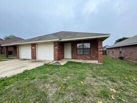 5005 John David Dr, Unit # B in Killeen, TX - Building Photo