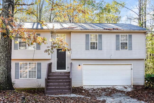 property at 3123 Chapperal Dr