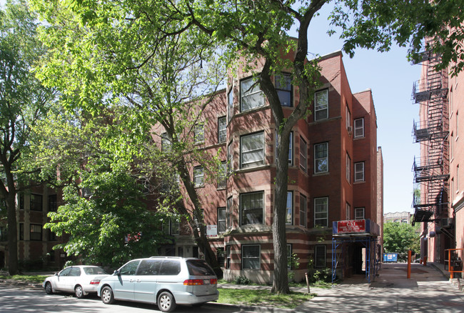 1356 E Hyde Park Blvd in Chicago, IL - Building Photo - Building Photo