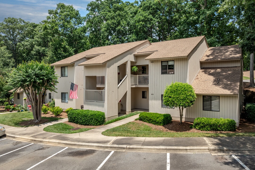 Peachtree Place Apartments in Fort Mill, SC - Building Photo