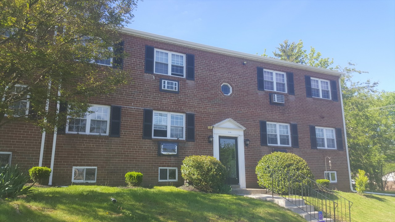 Wynfair House Apartments in Hatboro, PA - Building Photo