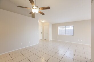 2838 S 64th Dr in Phoenix, AZ - Building Photo - Building Photo