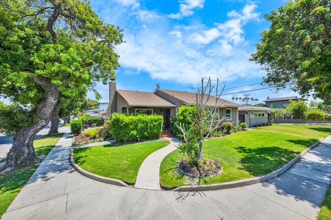 property at 3344 Ladoga Ave