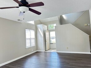 266 Elkhorn Green Pl in Georgetown, KY - Building Photo - Building Photo