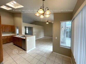 24419 Chaps Cir in Murrieta, CA - Foto de edificio - Building Photo