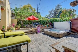 594 S Ogden St in Denver, CO - Building Photo - Building Photo