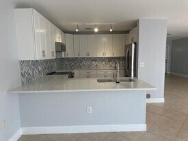 4151 Eastridge Cir in Pompano Beach, FL - Building Photo
