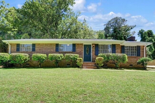 property at 606 Evergreen Dr