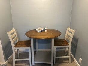 19 Carpenter Terrace N in Belleville, NJ - Building Photo - Building Photo