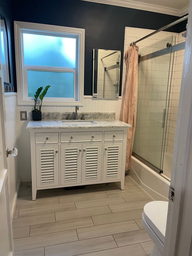 863 N 11th Ave in Upland, CA - Building Photo - Building Photo