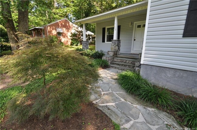 326 Webster St in Cary, NC - Building Photo - Building Photo