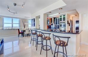 2751 N Ocean Dr in Hollywood, FL - Building Photo - Building Photo