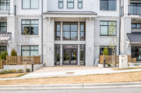 Southaven in Surrey, BC - Building Photo - Building Photo