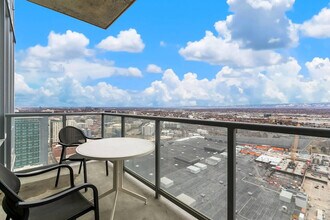 1324 Champa St in Denver, CO - Building Photo - Building Photo