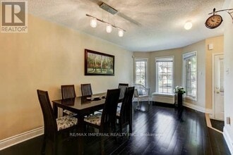 27 Silver Linden Dr in Richmond Hill, ON - Building Photo - Building Photo