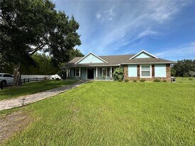 3111 Rambler Ave in St. Cloud, FL - Building Photo