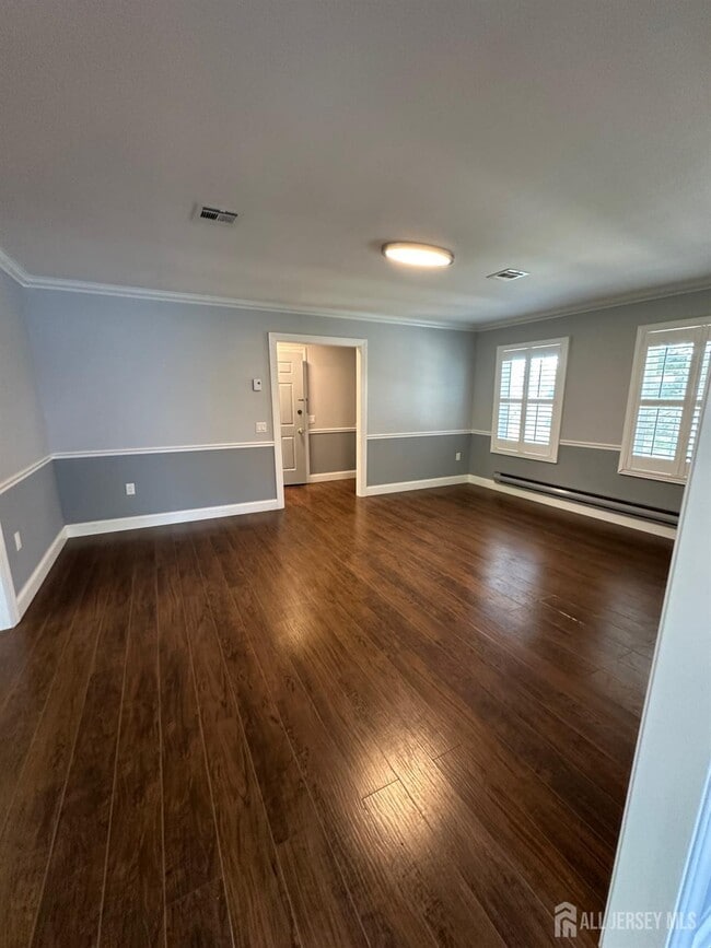 property at 4 Westport Ln