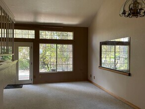 4378 Tuolumne Pl in Carlsbad, CA - Building Photo - Building Photo