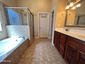 11404 Victor Flores Pl in El Paso, TX - Building Photo - Building Photo