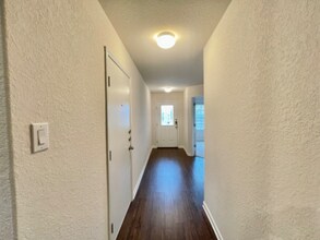 2501 McCrae in New Braunfels, TX - Building Photo - Building Photo