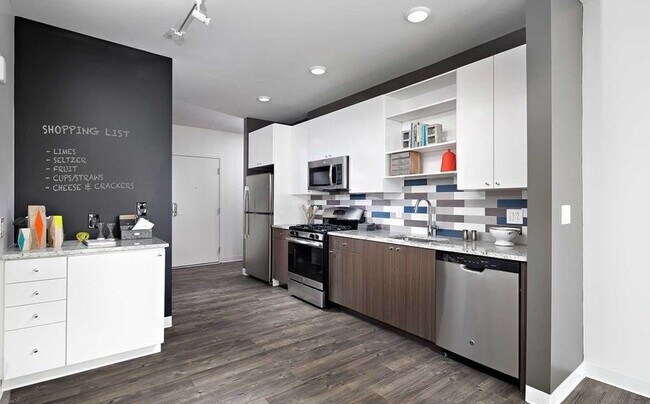 property at 5 Glassworks Ave