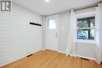 231 St Andrew St in Ottawa, ON - Building Photo - Building Photo