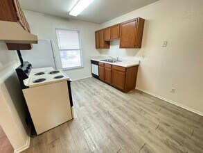 1605 Benttree Dr in Killeen, TX - Foto de edificio - Building Photo