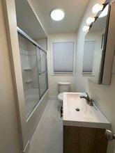 193 Jerome Ave, Unit 1st floor in Staten Island, NY - Foto de edificio - Building Photo